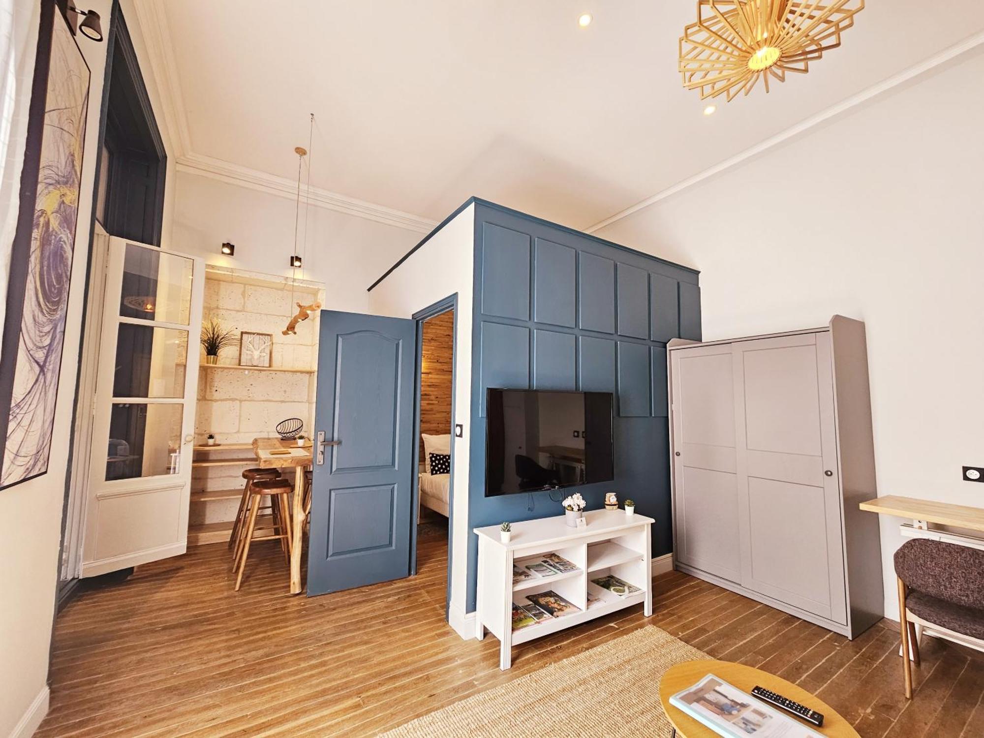 Meubles De L'Arsenal Coeur De Ville ! Angoulême Zimmer foto