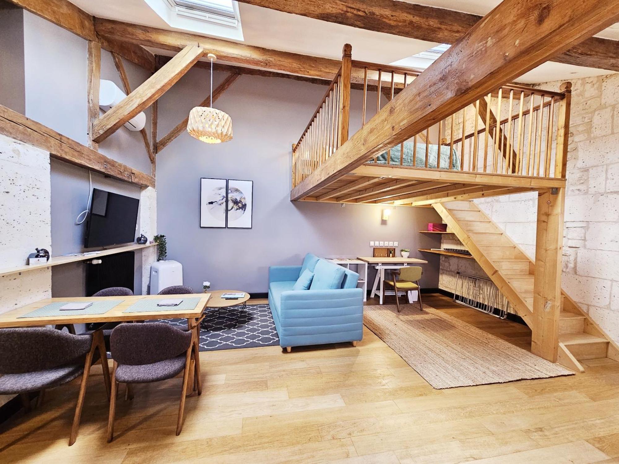 Meubles De L'Arsenal Coeur De Ville ! Angoulême Zimmer foto